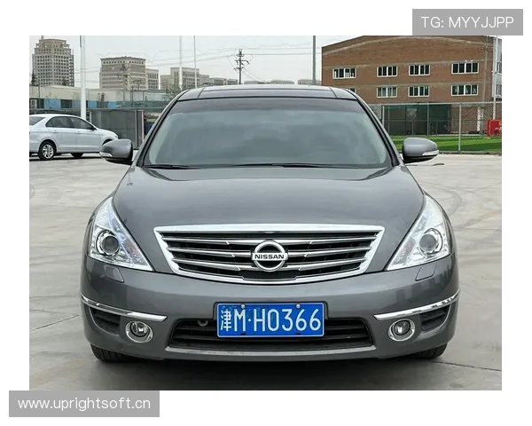 11款天籁9万公里大保养 篇三：原车单色屏幕改安卓彩屏导航